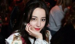 圈内爆料热巴封面,惊艳演绎时尚魅力