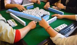 网红吃瓜打麻将,娱乐生活新风尚