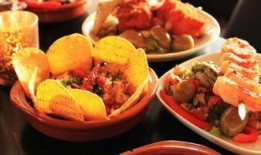 硬哥美食爆料视频,揭秘热门美食背后的故事与风味